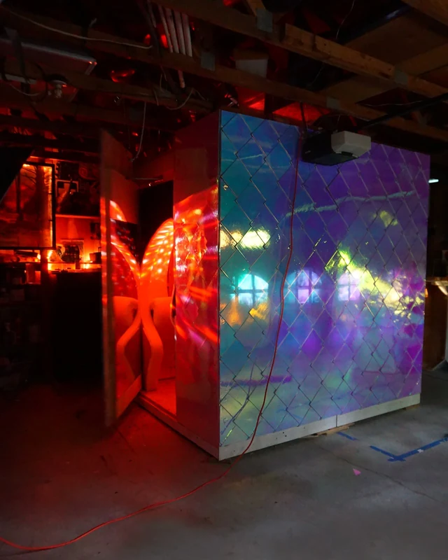 Goose Cube with lasers